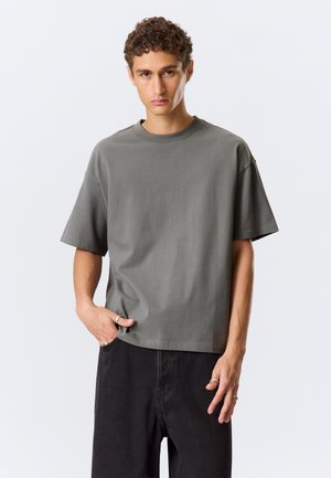 GREAT BOXY - Basic T-shirt - grey