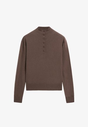 Maglione marrone a maniche lunghe con collo alto, abbottonatura a cinque bottoni, polsini e orlo a coste; texture morbida e design minimalista.