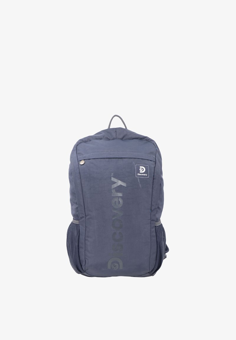Dunkelgrauer Discovery Rucksack mit Frontreißverschlusstasche, Netzseitentaschen und oberer Trageschlaufe.