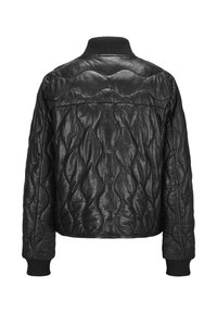 Schwarze gesteppte Lederjacke mit geripptem Kragen und Bündchen, die eine strukturierte Oberfläche und ein einfaches Rückendesign aufweist.