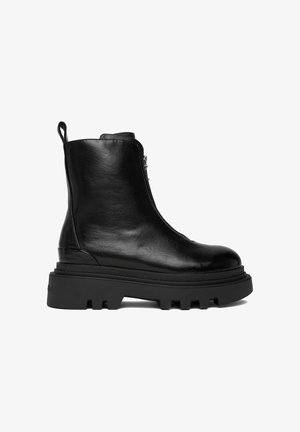 Juicy Couture, JUICY COUTURE ANKLE BOOTS WOMEN'S BLACK 5906751427927 - Plateaustiefelette - black