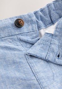 Next CHINOS SHORTS  - REGULAR FIT - Shorts - chambray blue
