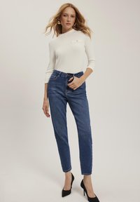 Makalu - Jeansy Slim Fit