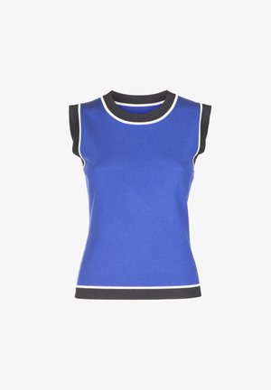 Top brez rokavov iz royal modrega pletenega materiala, z okroglim črnim ovratnikom z belimi poudarki, slim fit krojem in brez vidnih vzorcev.