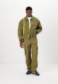 Pal Sporting Goods DRIFT CITY JACKET UNISEX - Μπουφάν τύπου bomber - khaki