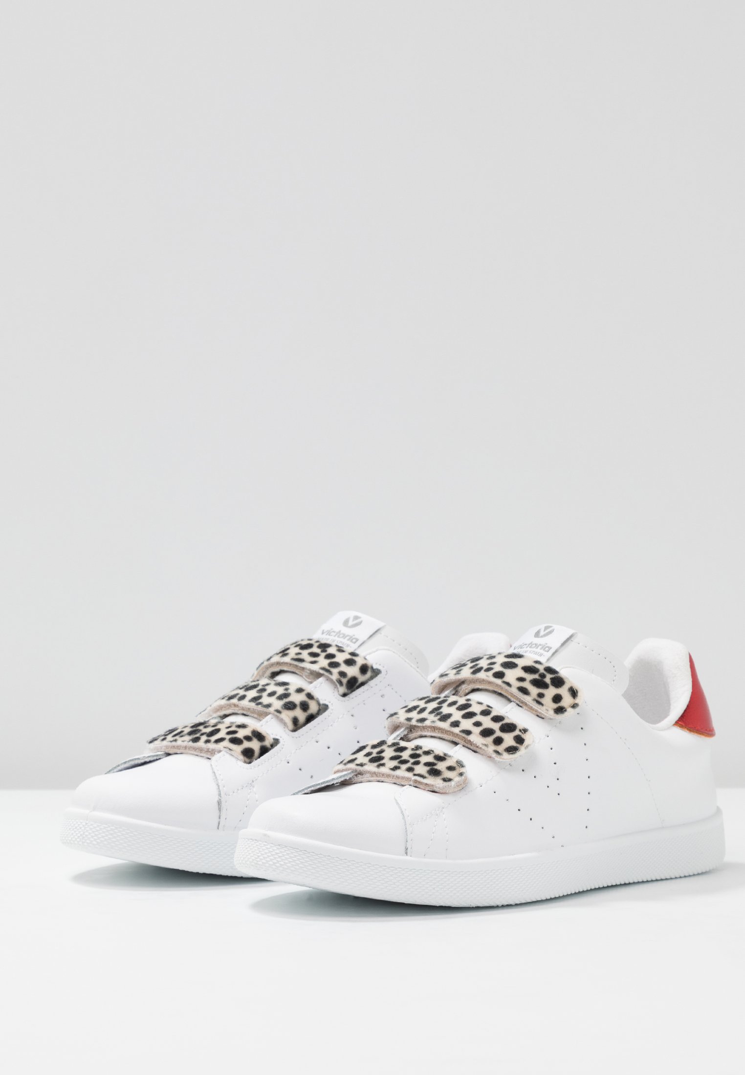chaussure victoria a scratch
