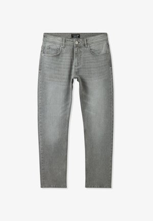 Jeans in denim grigio con taglio dritto, dotati di cinque tasche, con minima scoloritura e chiusura tradizionale con bottone e zip.