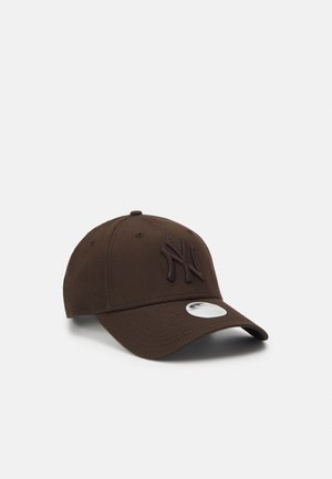 FEMALE WOMENS LEAGUE ESSENTIAL 9FORTY® - Cap - brown