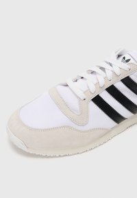 adidas Originals GALAXY OG UNISEX - Sneakers low - white/core black/crystal white