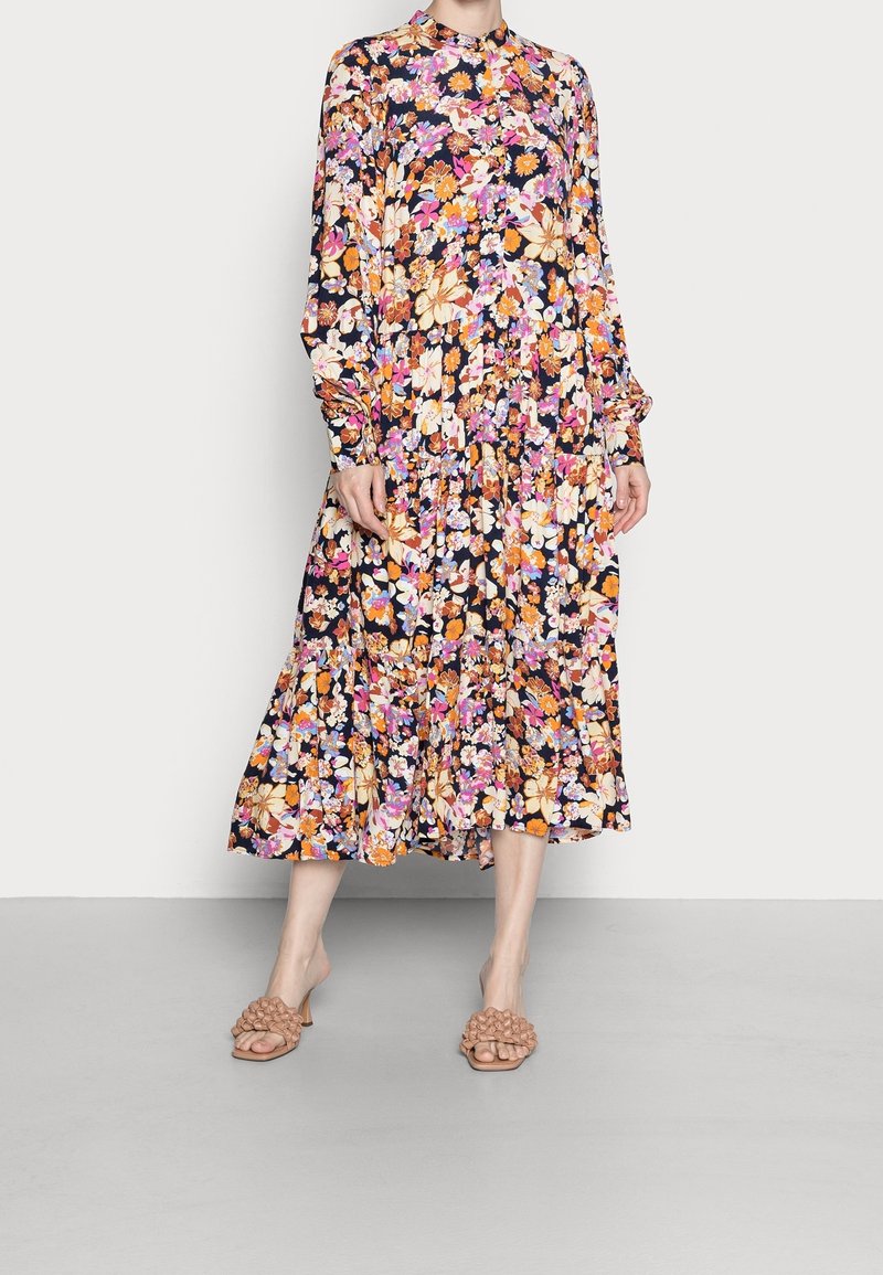 YAS Shirt dress - orange