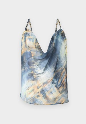 Bez rękawów, niebieska bluzka z abstrakcyjnym wzorem, posiadającym złote i jasnoniebieskie akcenty; drapowany fason, miękka tkanina, plecione ramiączka.