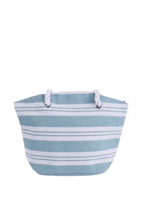 Gestreepte tote bag in lichtblauw en wit. Gemaakt van stof met een zachte textuur. Voorzien van twee gevlochten touwhandvatten en zilveren hardware accenten.