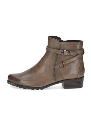 Bota de cuero marrón hasta el tobillo con un pequeño tacón cuadrado, correa con detalle de hebilla y suela texturizada para un mejor agarre. Superficie lisa con acentos mínimos.