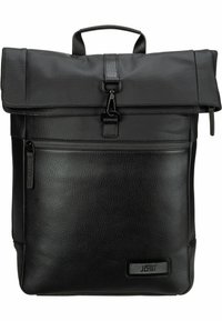 Zwarte rugzak met een oprolontwerp, gemaakt van gestructureerd leer en duurzaam stof, met een voorvak met ritssluiting en een kliksluiting.
