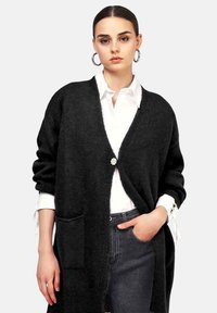 Non selezionato, nero