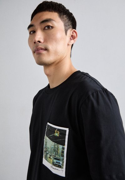 Helmut Lang POSTCARD OVERPASS - T-shirt imprimé - black