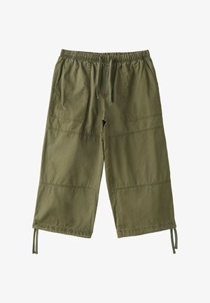Stradivarius, RELAXED FIT POPLIN BERMUDA SHORTS - Shorts - khaki