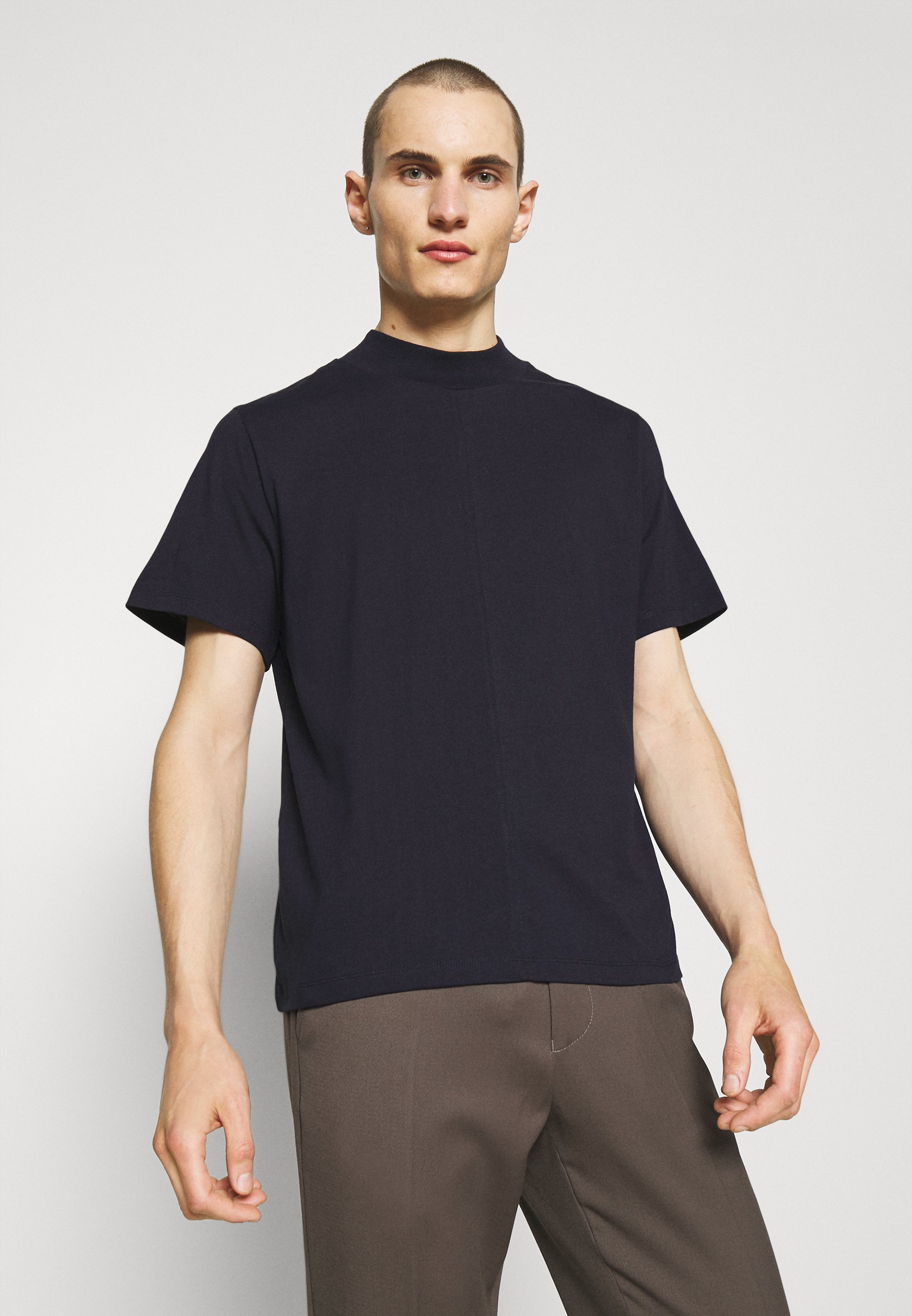 mock neck tee