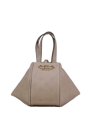 Sac à main taupe en forme de trapèze avec motifs en relief, doubles anses et logo en métal doré sur le devant.