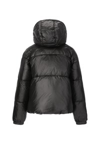 Sort pufferjakke med hætte, der har quiltede sektioner, elastiske manchetter og en blank, struktureret overflade. Vist fra bagsiden.