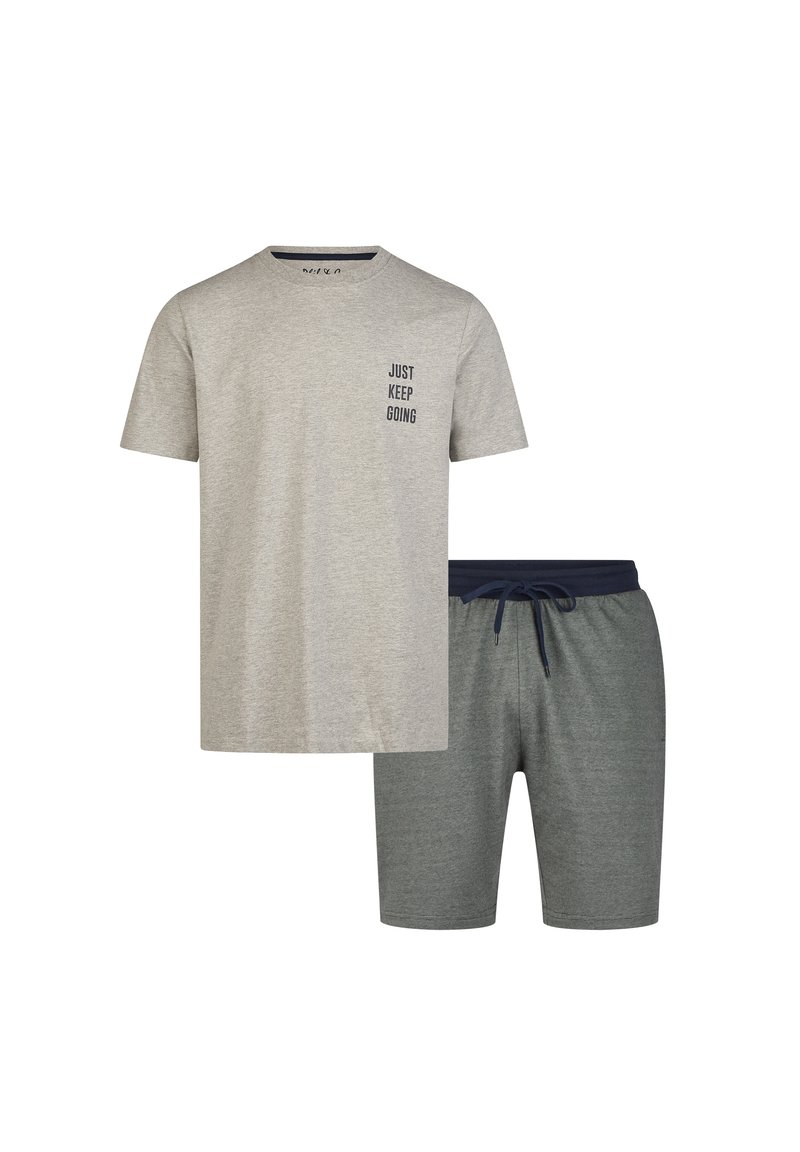 T-shirt en coton gris avec "JUST KEEP GOING" imprimé sur la poitrine, associé à un short gris avec une ceinture de taille à cordon bleu marine.
