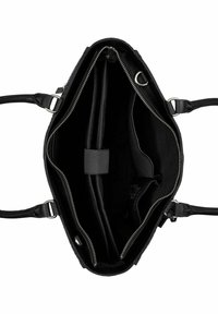 Sac à main en cuir noir avec fermeture éclair argentée, plusieurs compartiments intérieurs et une finition texturée. Sangle d'épaule ajustable incluse.