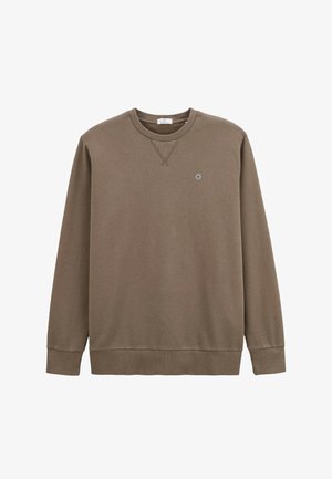 Sweat-shirt marron à manches longues avec col rond, poignets et ourlet côtelés, petit logo rond sur le côté gauche de la poitrine, et détail de couture en forme de V sous le col.