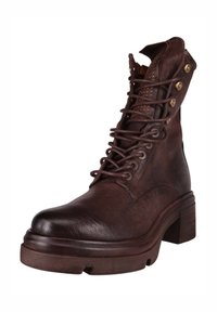 Brązowy skórzany botek za kostkę z przodu na sznurowadła, mosiężnymi oczkami, teksturowanym wykończeniem i masywnym obcasem. Charakteryzuje się lekko zaokrąglonym noskiem i detalami przeszyć.