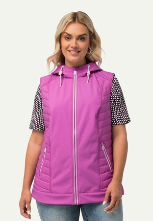 Ulla Popken HYPRAR HYBRID WASSERABWEISEND KAPUZE - Bodywarmer - helle heide