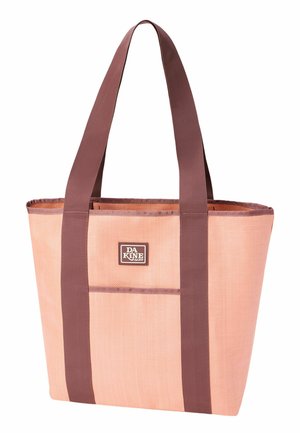 Bolsa tote DaKine rosa y marrón con dos asas largas y un bolsillo delantero, hecha de tela resistente.