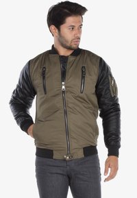 Cipo & Baxx Bomber Jacket - khaki