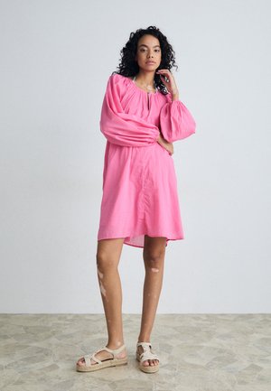 AHOY SEASIDE COVER UP - Beach accessory - paradipink