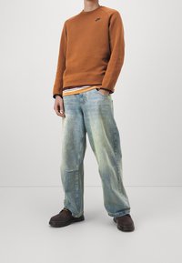 Nike Sportswear Sweatshirt - brown