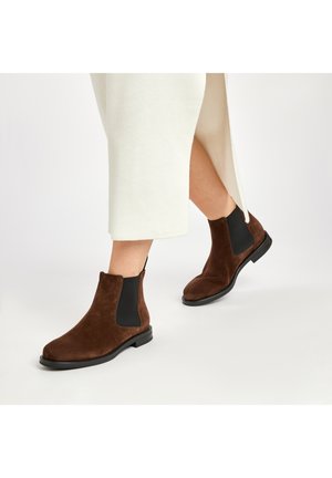 Frau Shoes Botines bajos - brown