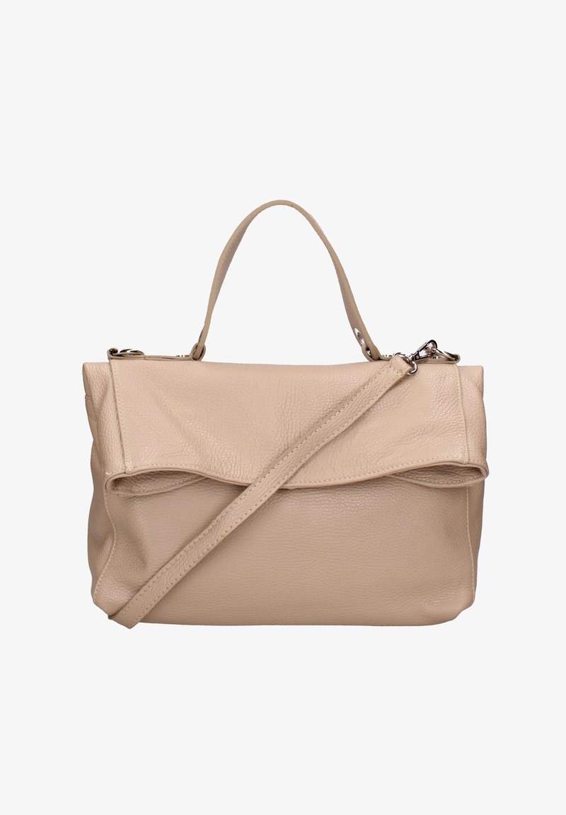 Sac à main en cuir beige avec poignée supérieure, bandoulière détachable et fermeture à rabat, présenté sur un fond blanc.