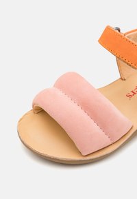 Kickers KICKPUFF UP - Sandaler - rose/orange