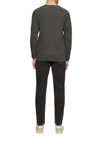 s.Oliver Langarmshirt - dunkelgrau