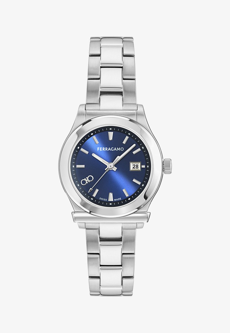 Montre-bracelet Ferragamo en métal argenté avec cadran bleu, index des heures argentés, guichet de date à 3 heures et bracelet en métal à maillons.
