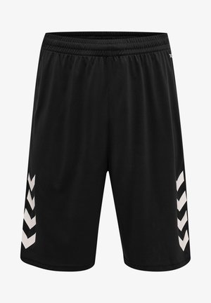 Schwarze Sportshorts mit einem elastischen Bund, die an den Seiten weiße Chevron-Muster aufweisen und aus glattem, leichtem Stoff bestehen.