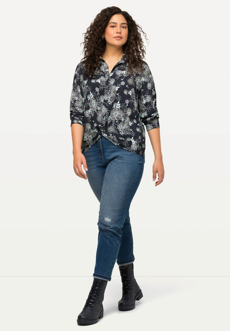 Ulla Popken Slim fit jeans blauw denim/bluedenim Ulla Popken Slim fit jeans blauw denim/bluedenim