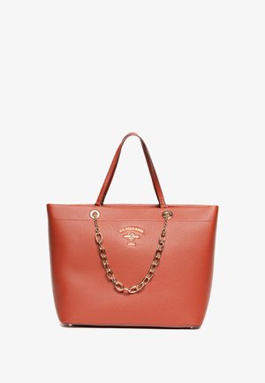 Braune strukturierte Leder-Shopper-Tasche mit goldener Kettendetail und U.S. Polo Assn. Logo mittig auf der Vorderseite.
