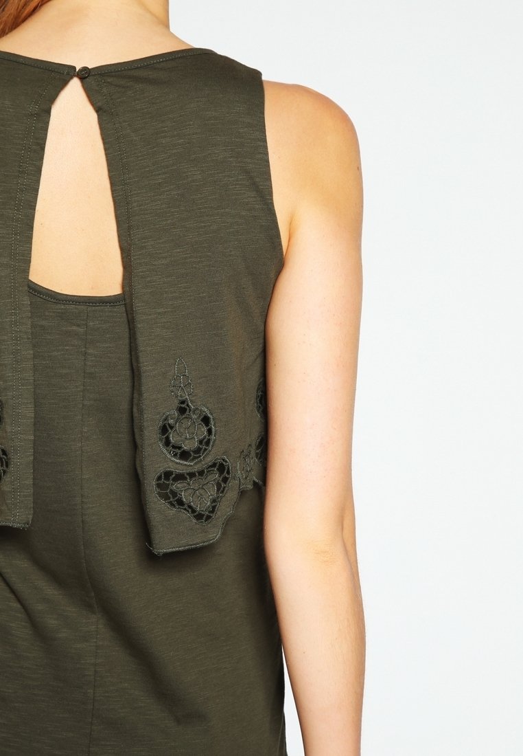 Topshop Maternity Maxi dress - khaki - (Pre-owned) - Zalando.ie Topshop Maternity Maxi dress - khaki - (Pre-owned) - Zalando.ie