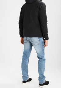 Pier One Tunn jacka - olive