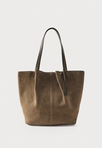 Sélectionné, khaki