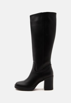 Botas con plataforma - black