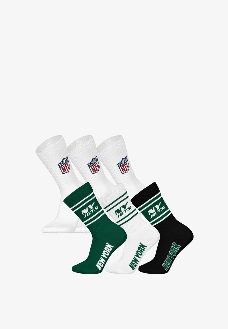 Trzy pary skarpet: dwie białe, jedna zielona, jedna czarna. Każda z nich ma logo NFL, napis "NY JETS" lub "NEW YORK" oraz paski.