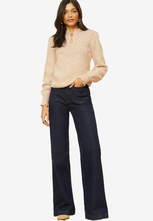 PETITE FIT - COSY POINTELLE STITCH KEYHOLE - Svetrík - blush pink
