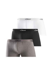 Drei Paare s.Oliver Boxer Shorts in Weiß, Schwarz und Dunkelgrau. Jedes Paar verfügt über einen elastischen Bund mit Logo und besteht aus glattem Baumwollstoff.