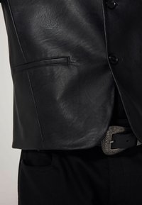 Next REGULAR FIT  - Chaleco - black