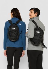 The North Face - BOREALIS MINI UNISEX - Rugzak - tnf black/tnf black Miniatuurafbeelding 1